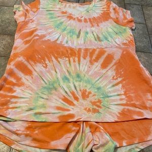 Brand new without tags Honey Me lounge set